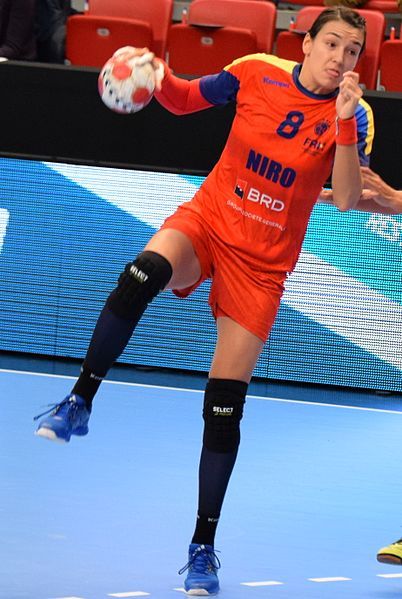 File:Cristina Neagu-20151129 2.jpg