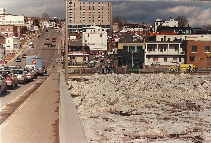 File:Debacle St-georgesBeauce.jpg