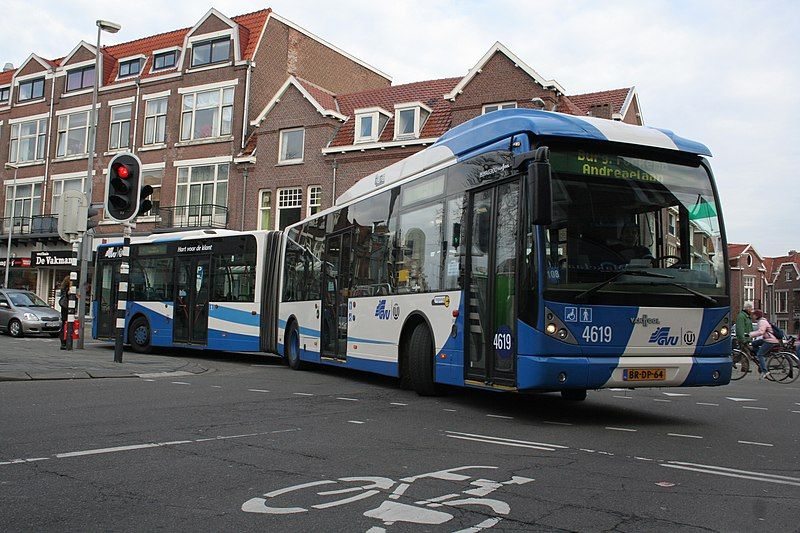 File:GVU Bus-Van Hool.jpg