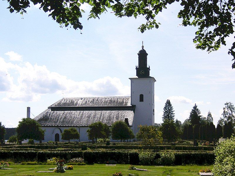 File:Grangarde kyrka.jpg