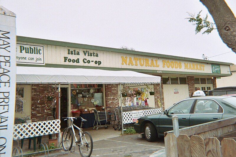 File:Isla-Vista-Co-op.jpg