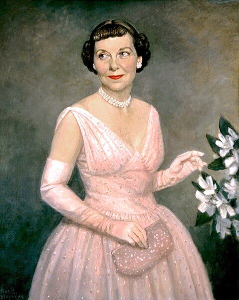 File:Mamie-Eisenhower.jpg