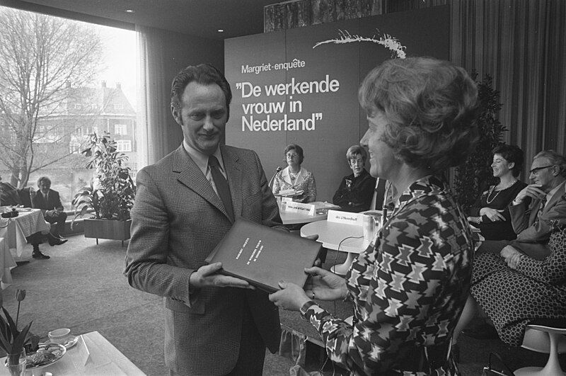 File:Margriet1972.jpg