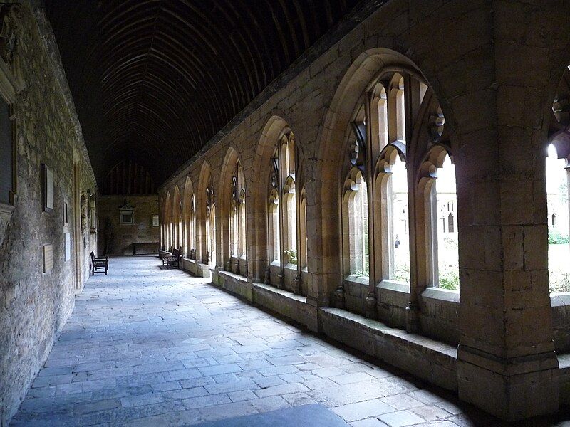 File:New College cloisters.jpg