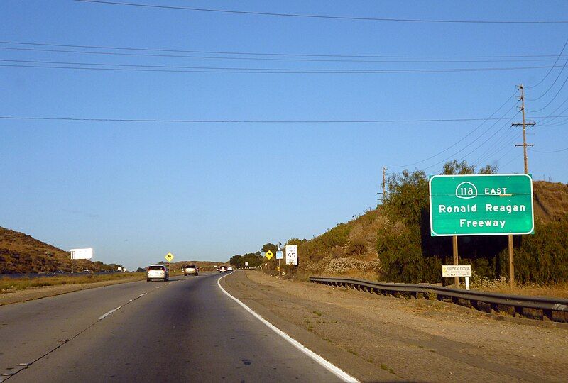 File:Ronald Reagan Freeway.jpg