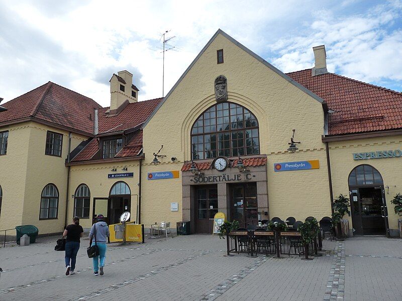 File:Södertälje Centrum 1.jpg