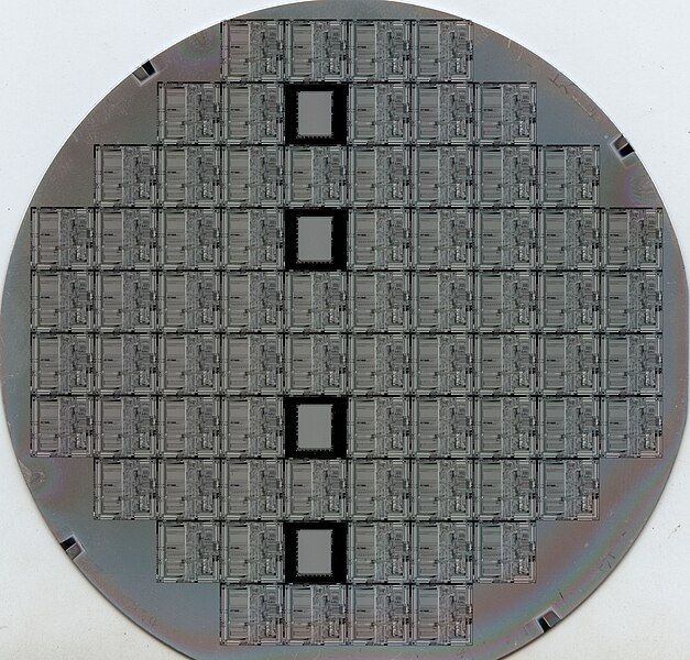 File:V11-wafer-dc328.jpg