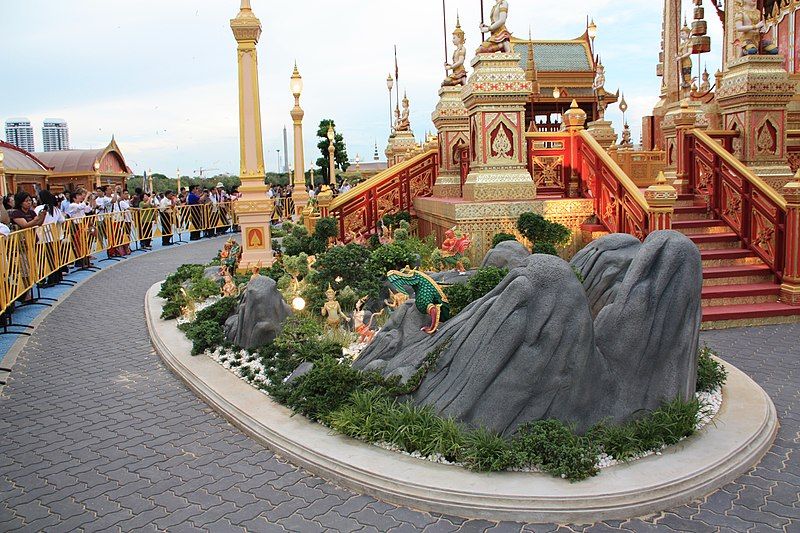 File:สวนหิน พระเมรุ.jpg