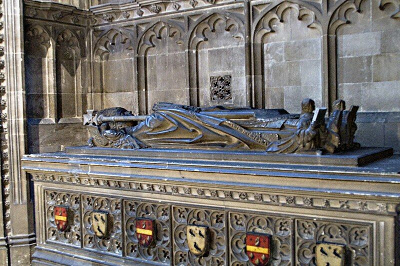 File:Canterburycathedralwilliamwarhamtomb.jpg