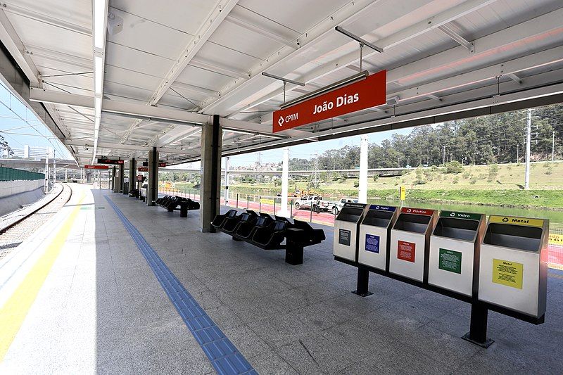 File:Estação João Dias.jpg