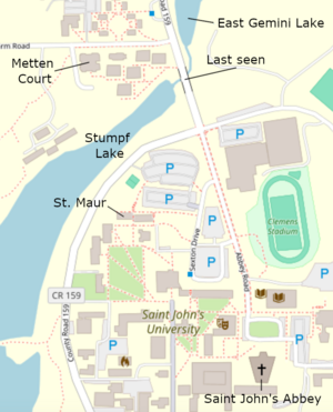 This is a modern map of Saint John's University with labels highlighting locations relevant to the Guimond case. The St. Maur dormitory is in the middle. To its north is the long and thin Stumpf Lake stretching to the northeast, which ends at the bridge at which he was last seen. To the north of the bridge is East Gemini Lake, and to its west is the Metten Court dormitory. The Saint John's Abbey is below all these at the bottom right of the image.