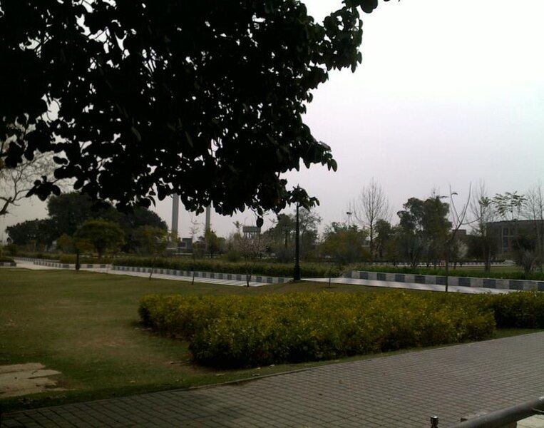 File:Jinnah Park-1.jpg