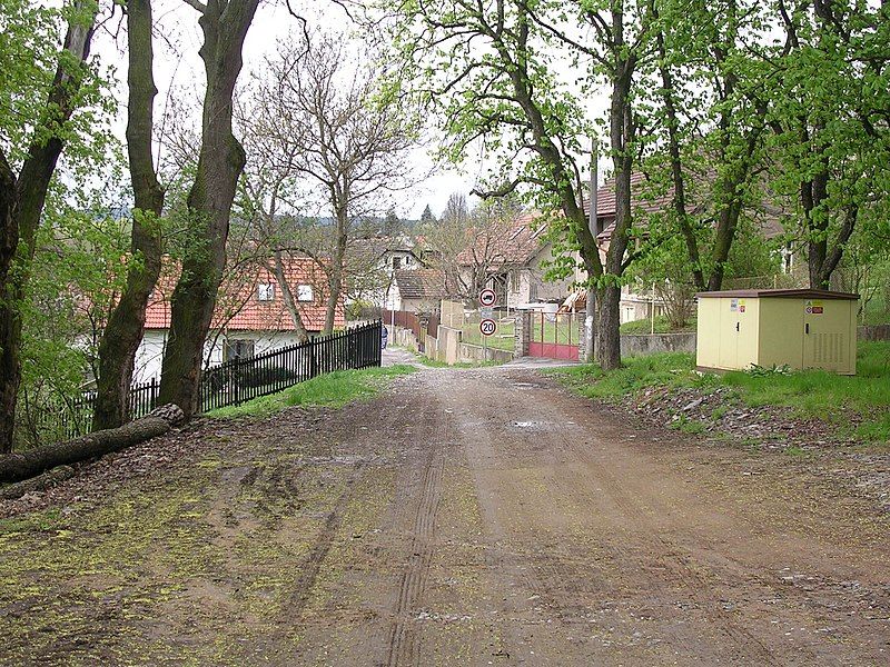 File:Klínec, od východu.jpg