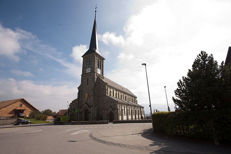 File:La Verreire Kirche.jpg