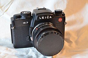 Leica R7