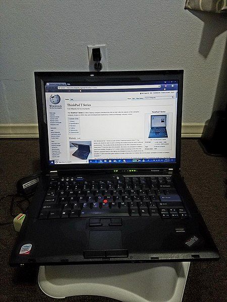 File:Lenovo ThinkPad T61.jpg