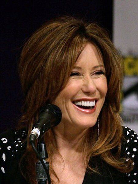 File:Mary McDonnell cropped.jpg