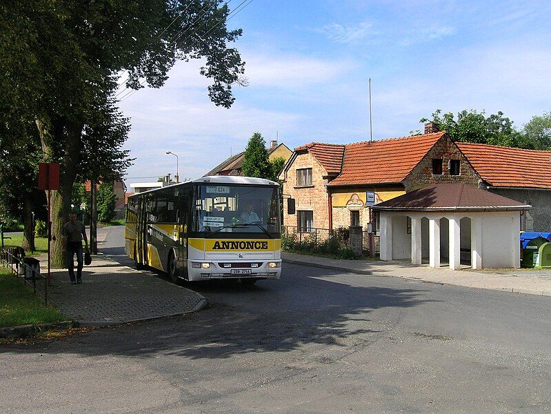 File:Němčice, Common 2.jpg