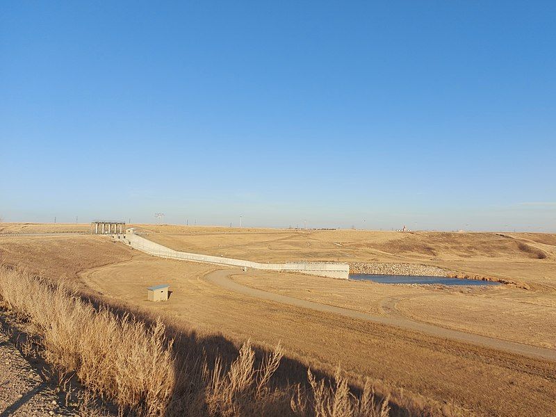 File:Rafferty Dam 04.jpg