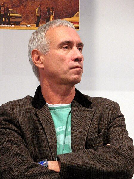 File:Roland Emmerich.5132.jpg