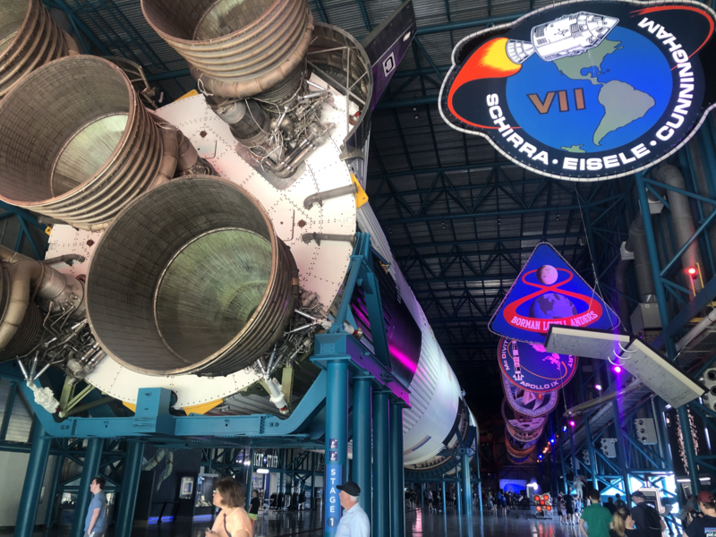 File:Saturn V Center.png