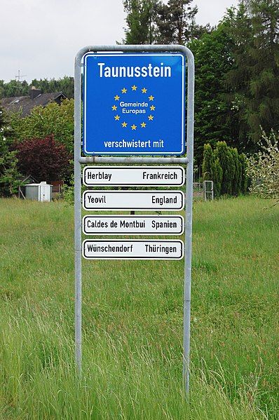 File:Taunusstein schild wingsbach.JPG