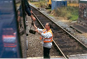 Transferring the signal token