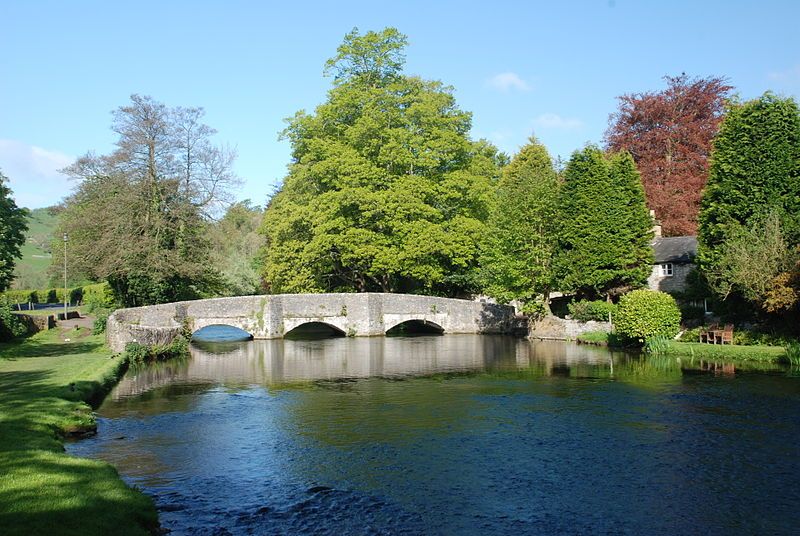 File:Ashford Bridge.jpg