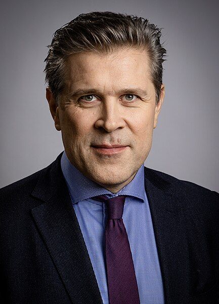 File:Bjarni Benediktsson 2021.jpg