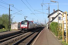 CFL 4008. with a passengers train in Berchem.