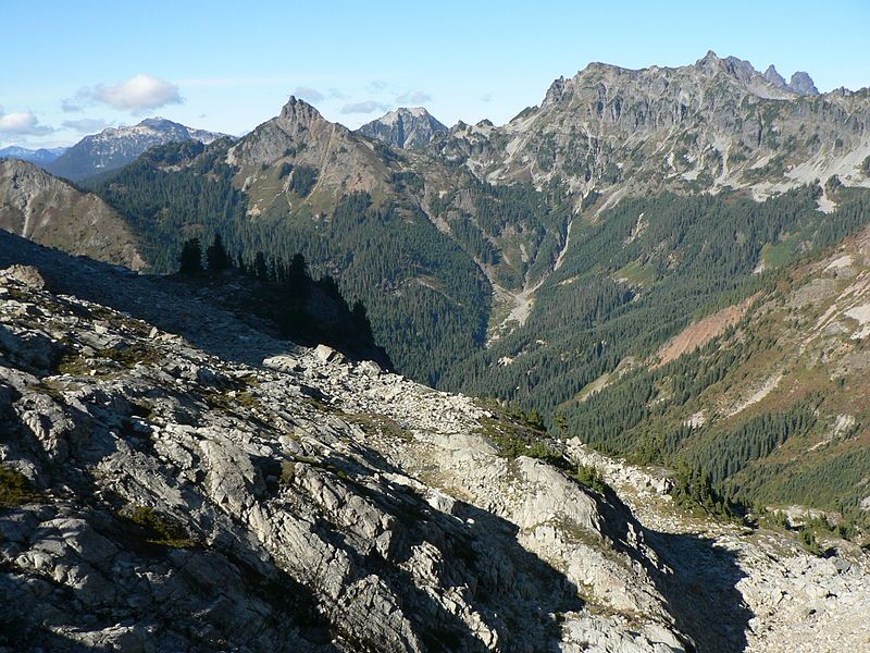 File:Huckleberry Mountain 26548.JPG