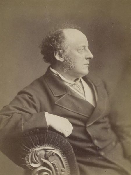 File:JE Millais photo.jpg