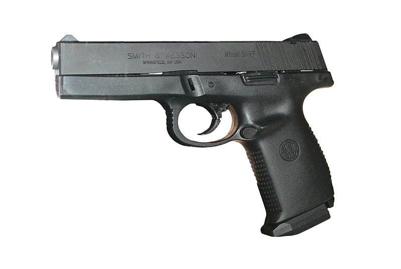 File:Smith-et-Wesson-SW95-p1030139.jpg