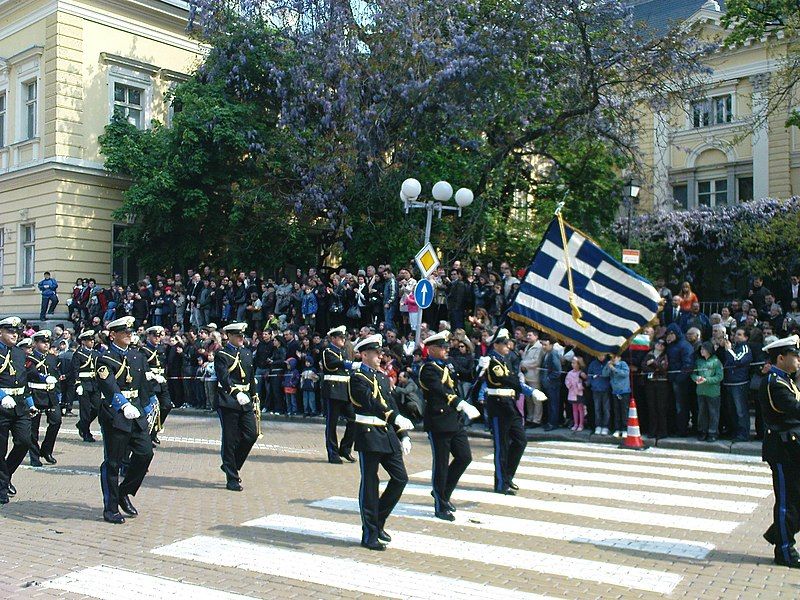 File:UnitGR Parade.jpg