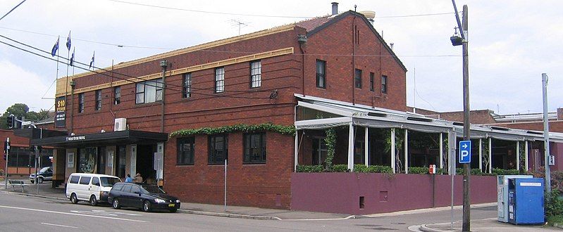 File:West ryde hotel.jpg