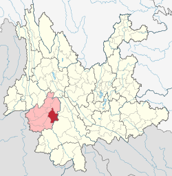 Location of Linxiang District (red) and Lincang Prefecture (pink) within Yunnan province of China