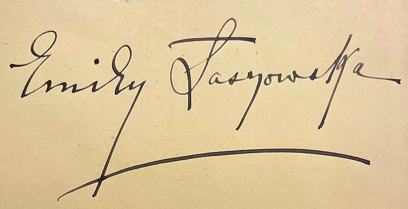 File:Emily-laszowska signature.jpg