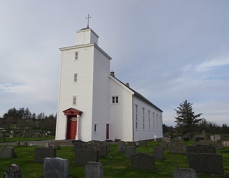 File:Falnes kirke.jpg