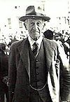 Garran at Anzac Day celebrations at the cenotaph in Martin Place, Sydney, 25 April 1944.