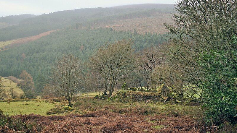 File:Glendoo ruin.jpg