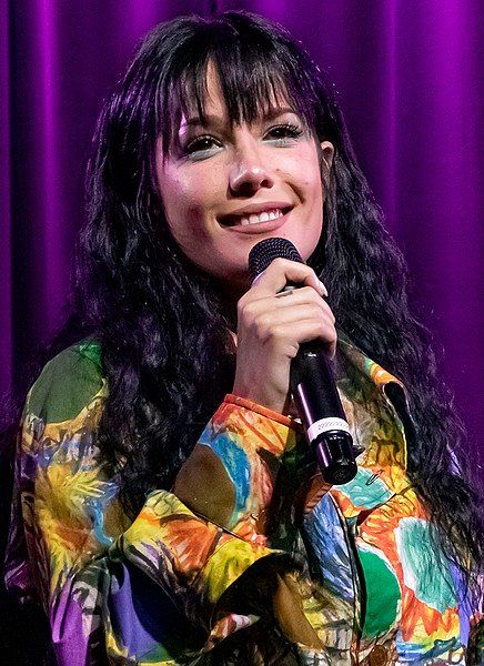 File:Halsey September 2019.jpg