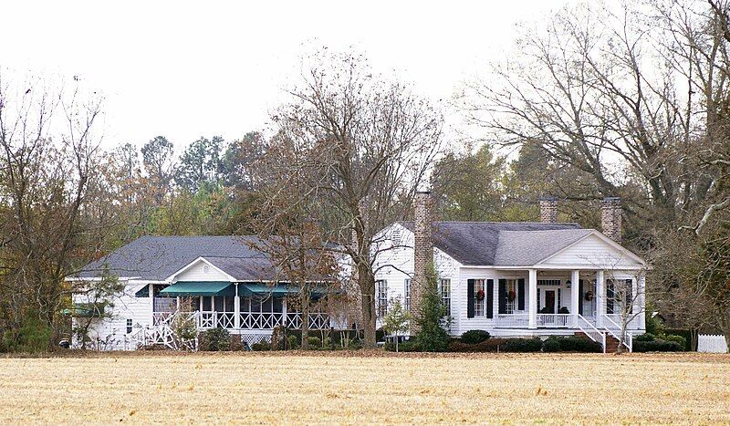 File:Selkirk Farm.jpg