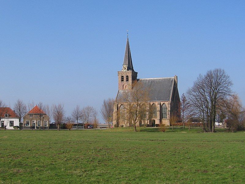 File:TWoud kerk.jpg