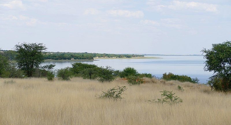 File:Bloemhof Dam (44301538890).jpg