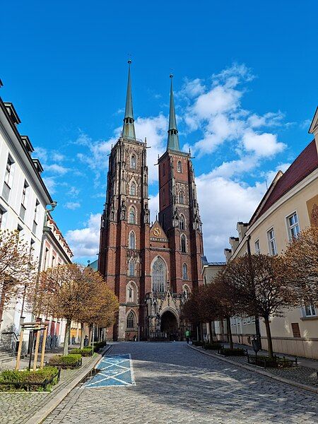 File:Catedral de Breslávia.jpg