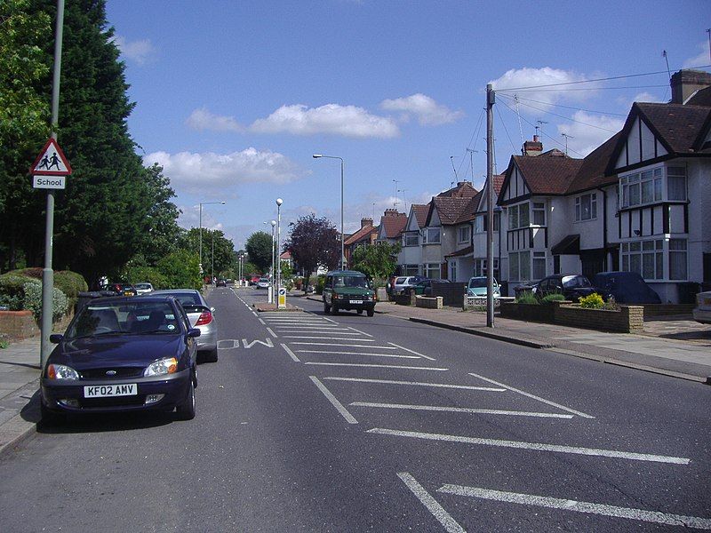 File:Colindeep Lane.jpg