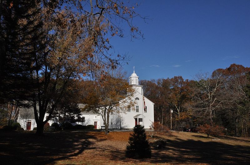 File:CumberlandRI ArnoldMillsChurch.jpg