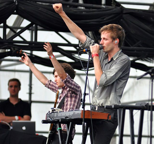 File:Cut Copy 8.jpg