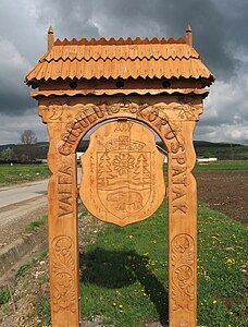 Entrance to Valea Crișului