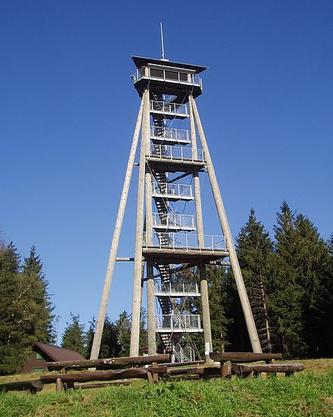 File:Huenersedelturm.jpg